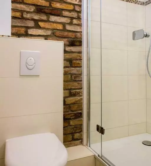 スタンダードスタジオ, Apartmentpension Am Stadtschloss