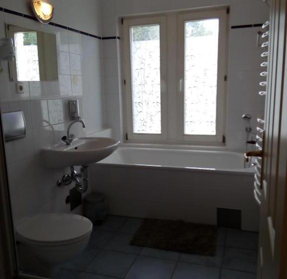 شقة غرفتين, Apartmentpension Am Stadtschloss