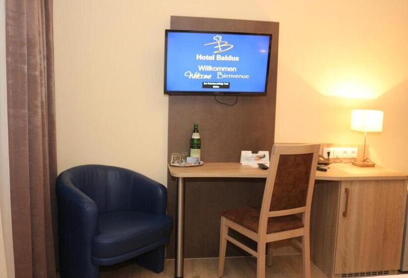 غرفة كومفورت فردية, Baldus