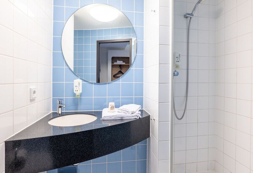 Номер Стандарт, B&b Hotel Heilbronn