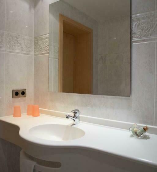 4인용 스탠다드 룸, Brauereigasthof Adler