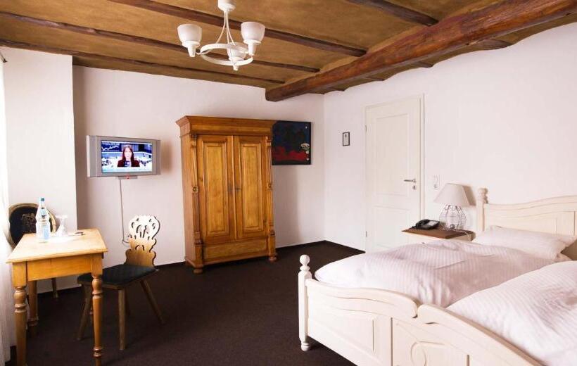 غرفة قياسية, Der Grischäfer