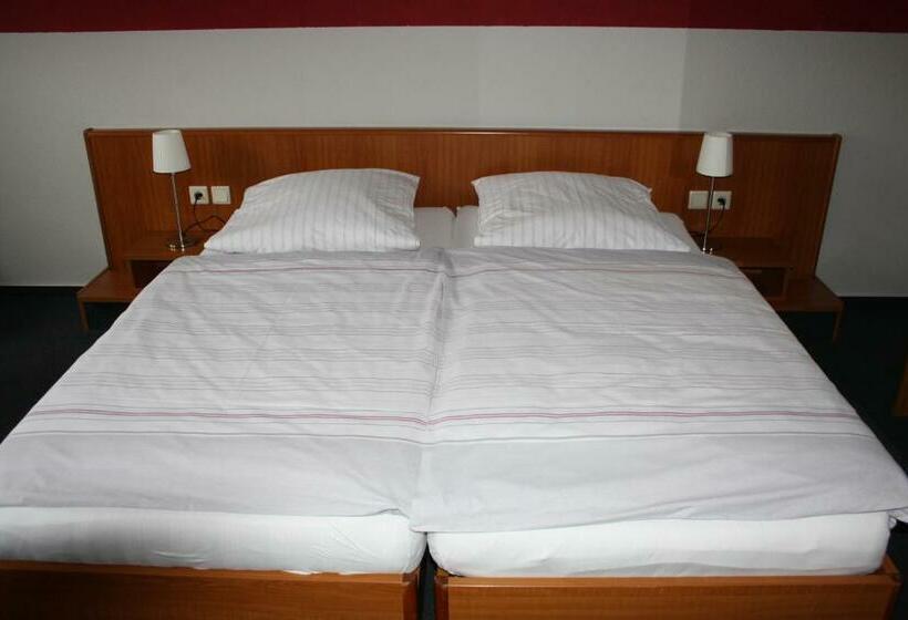 标准间, Energie17