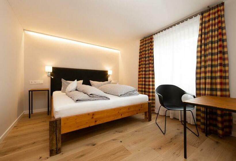 バルコニー付きスタンダードステューディオ, Freistil Boutique