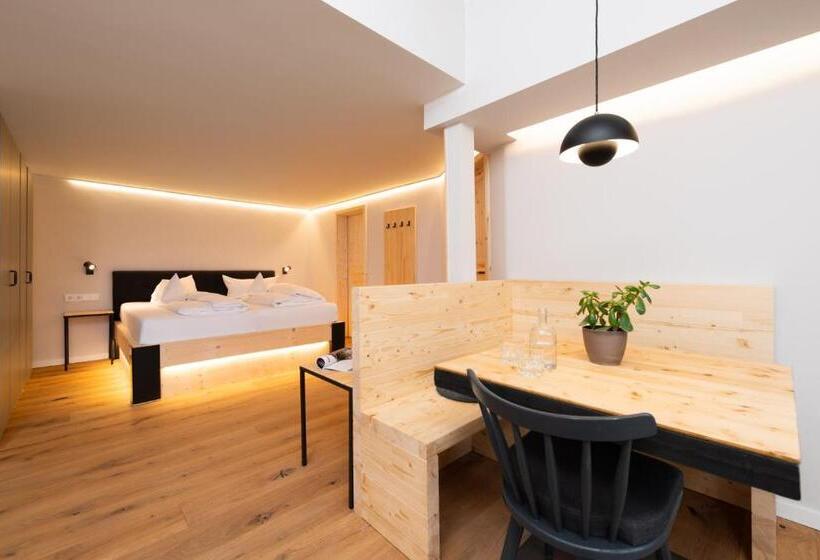 Люкс 2 Спальни, Freistil Boutique