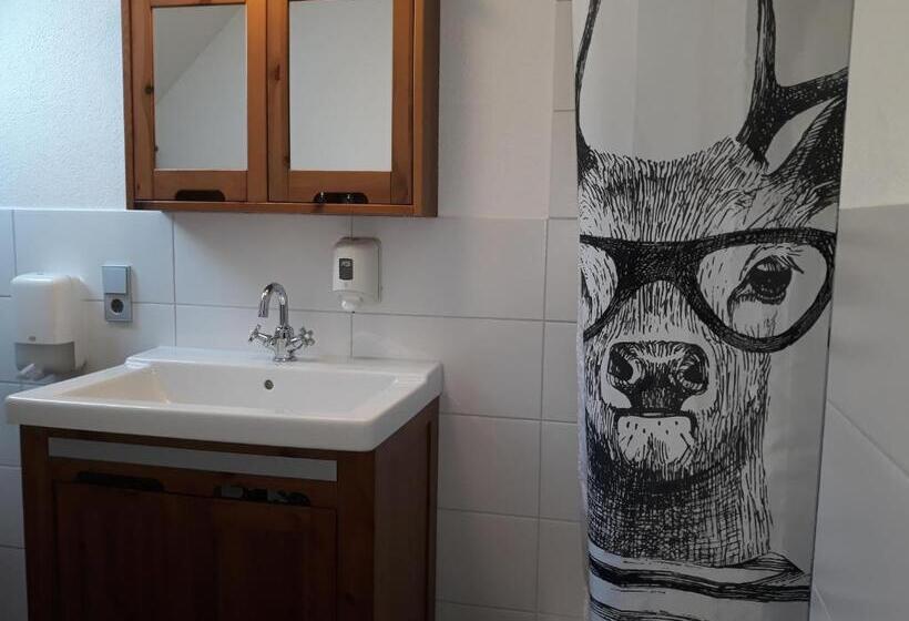 Quarto standard, Gasthaus Zum Engel