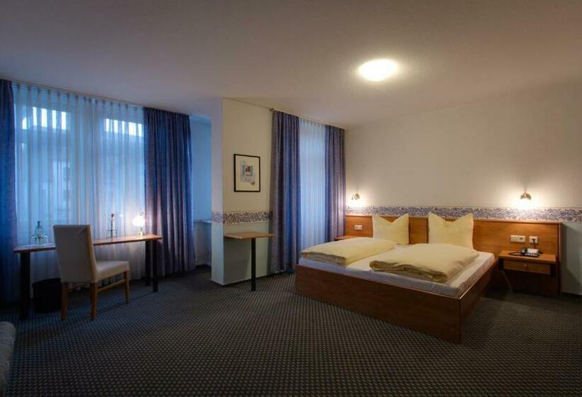 Номер Стандарт, Gasthof Bären Ochsenfurt