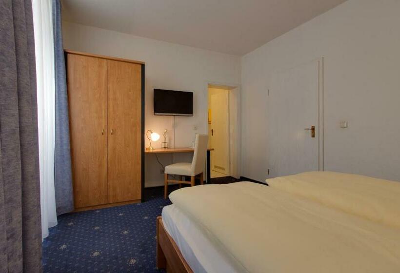 Номер Стандарт, Gasthof Bären Ochsenfurt