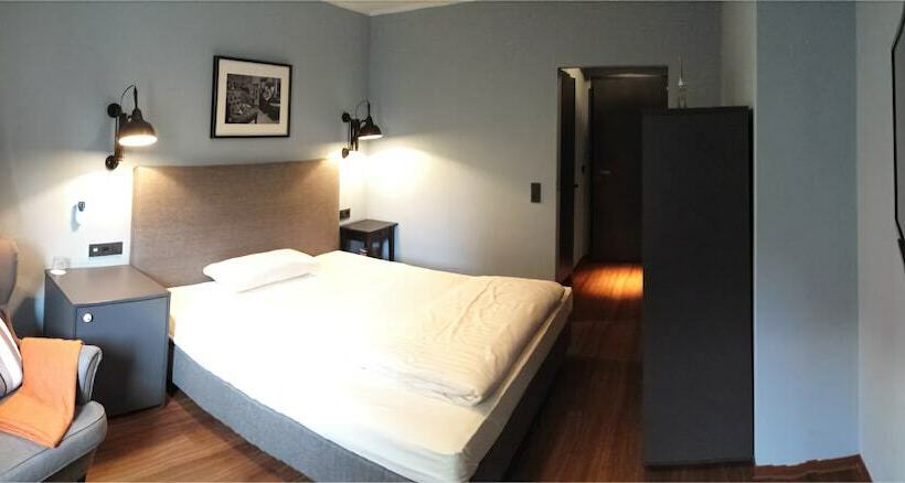 غرفة قياسية, Henry