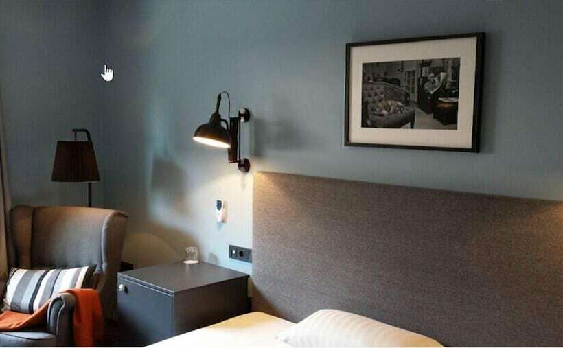 غرفة قياسية, Henry