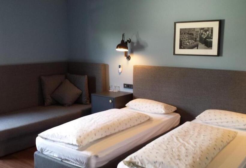 غرفة قياسية, Henry