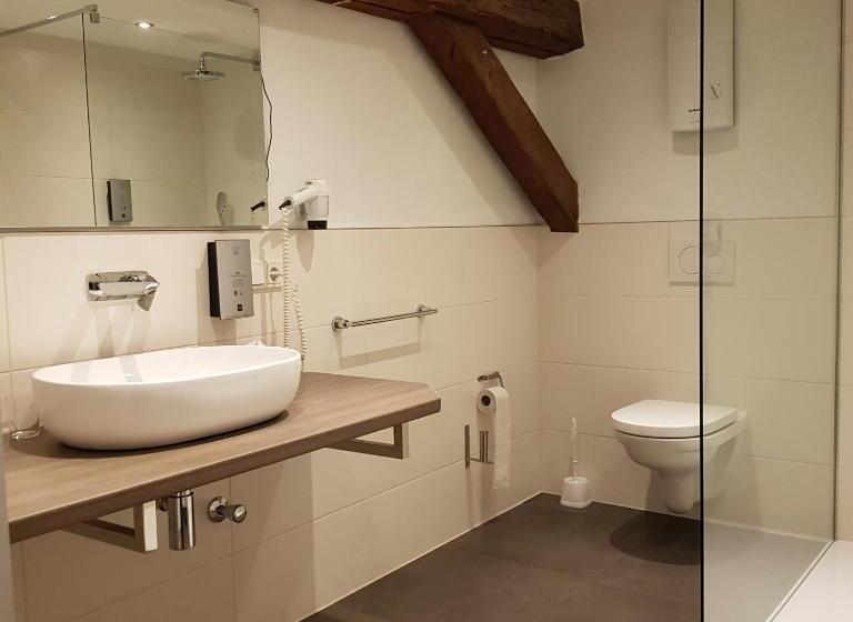 스탠다드 룸, Lekker