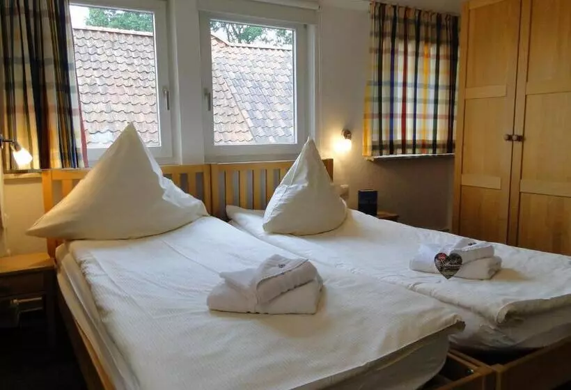 Economy Triple Room, Ludwig Harms Haus Hermannsburg