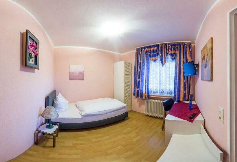 스탠다드 싱글 룸 공동욕실, Ostermann Garni