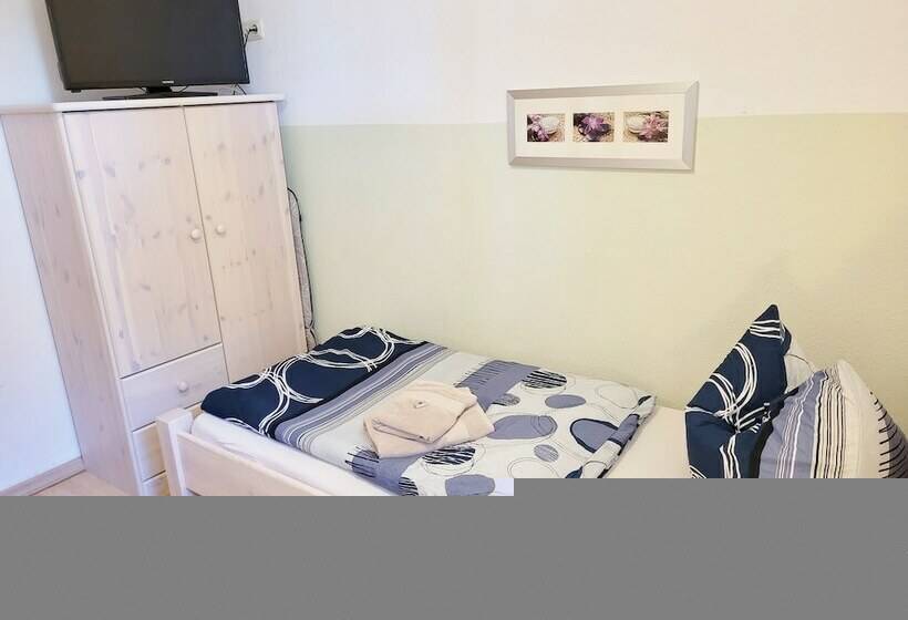 Номер Economy Индивидуальный, Pension Landhaus Teichgraf