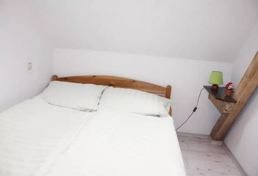 バルコニー付きスタンダードステューディオ, Pension Landhaus Teichgraf