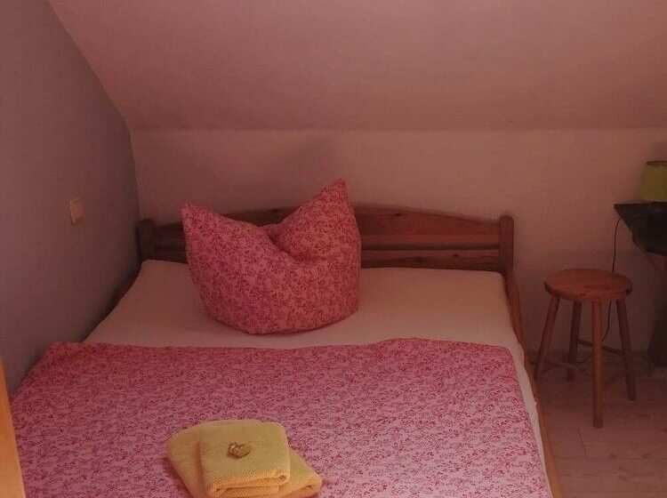 Студио Стандарт с Балконом, Pension Landhaus Teichgraf