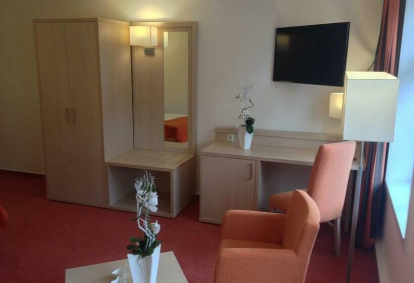 ファミリールーム, Pension Ratskeller