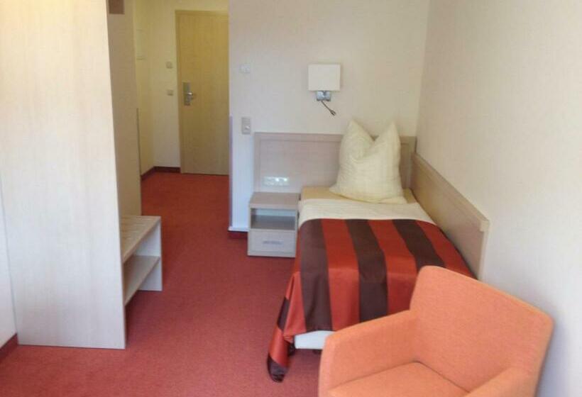 スタンダードシングルルーム, Pension Ratskeller