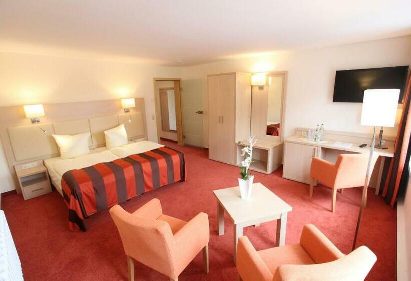 ファミリールーム, Pension Ratskeller