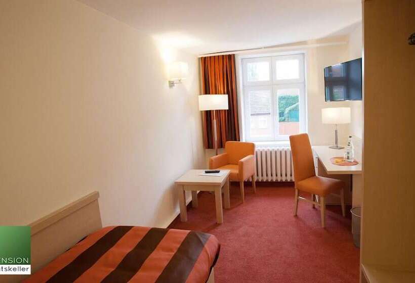 スタンダードシングルルーム, Pension Ratskeller