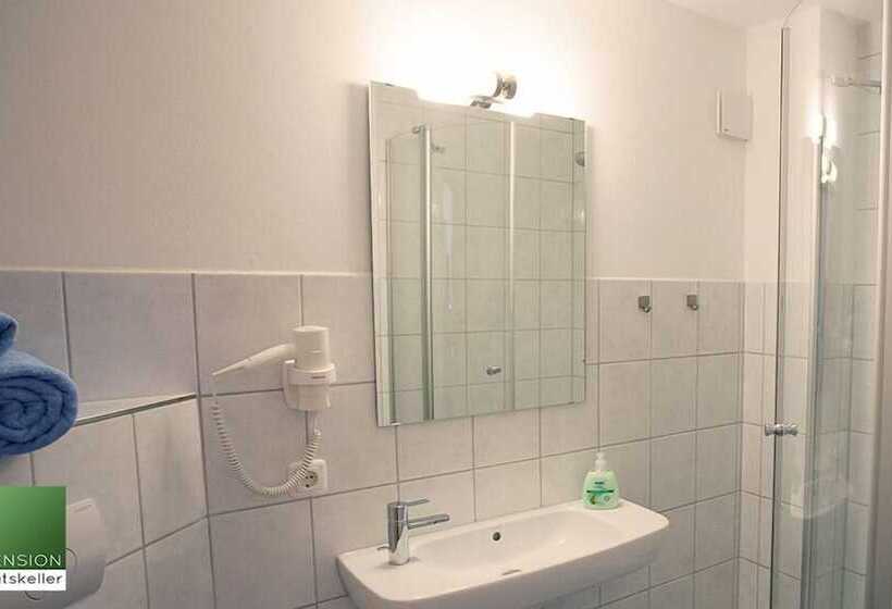 スタンダードシングルルーム, Pension Ratskeller