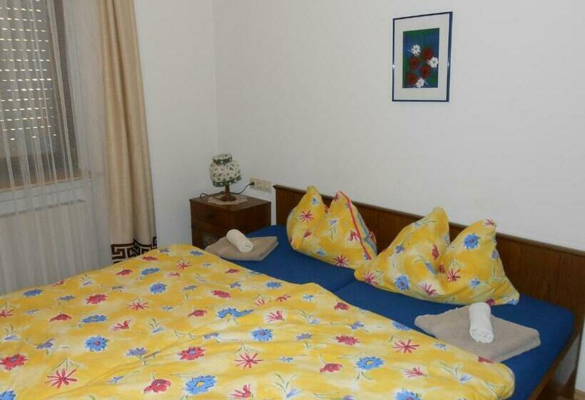 标准间, Pension Weinhaus Unger