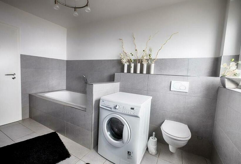 Quarto Standard Individual Casa de Banho Partilhada, Pension Weinsberger Tal