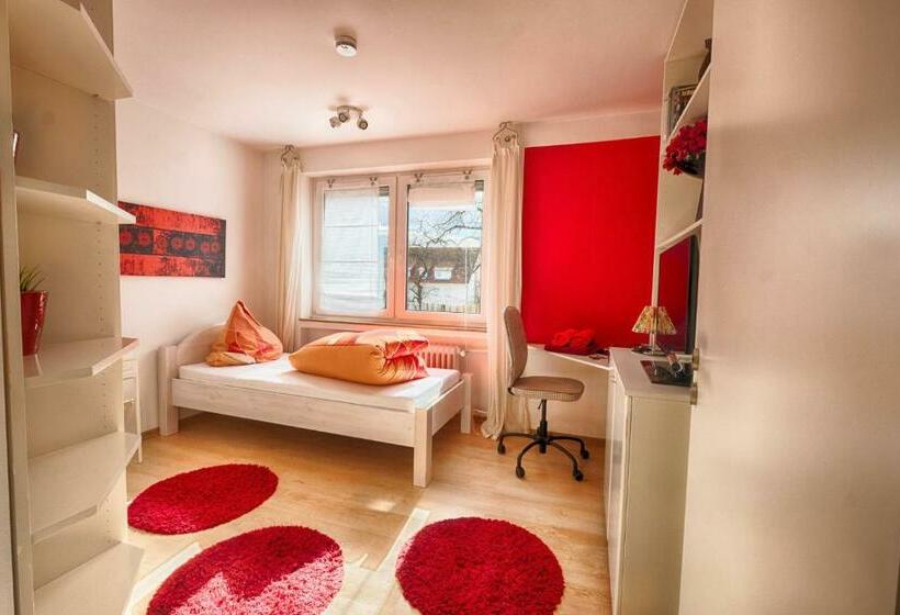 Quarto Standard Individual Casa de Banho Partilhada, Pension Weinsberger Tal