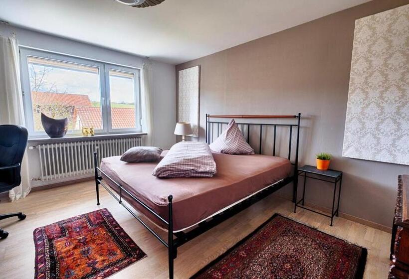 Quarto Standard Casa de Banho Partilhada, Pension Weinsberger Tal