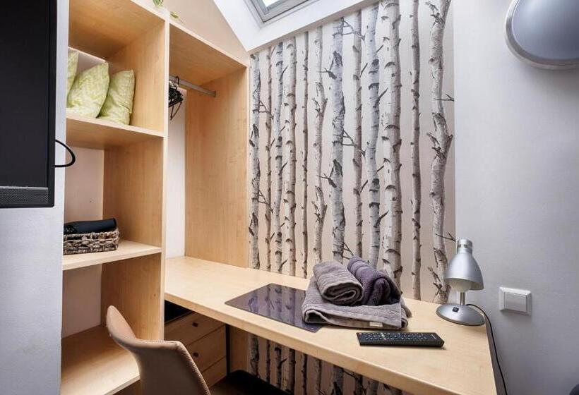 Estúdio Basic, Pension Weinsberger Tal