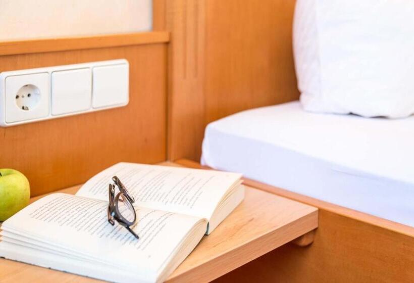 标准间, Restaurant Sonne