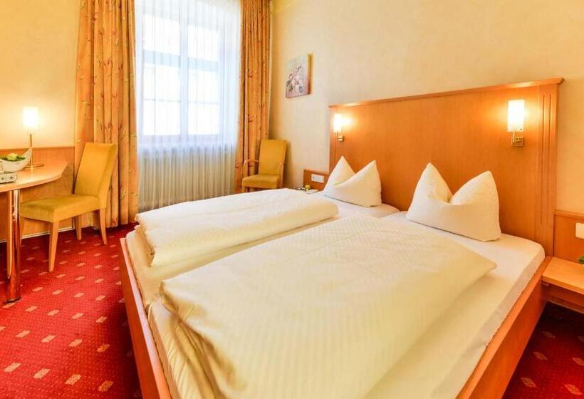 标准间, Restaurant Sonne