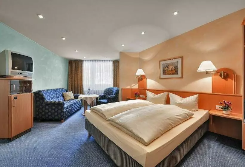 اتاق خانوادگی, Rußmann Hotel & Living