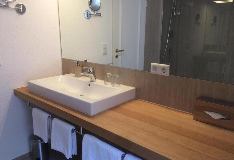 Люкс Повышенной Комфортности, Spiegel Garni