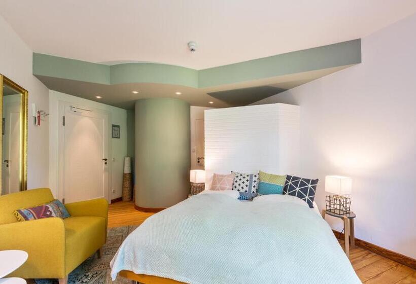 Номер Стандарт Вид на Озеро, Seehotel Villago