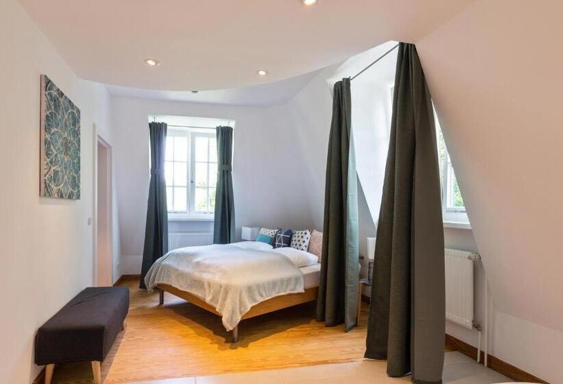 Люкс, Seehotel Villago