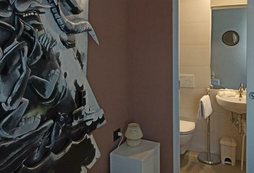 חדר סטנדרט, Bb Arcana