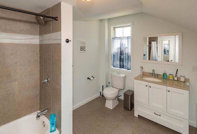 Номер Стандарт Совместная Ванная, Cozy Creek Inn