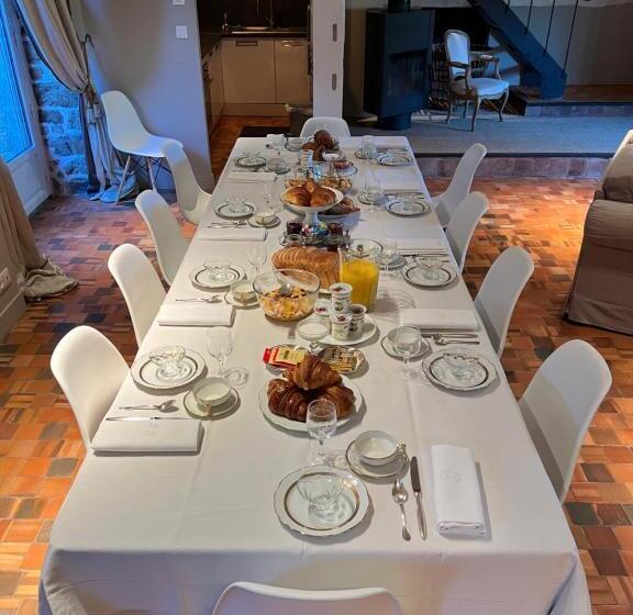 スタンダードルーム, Manoir De La Prise Tarot