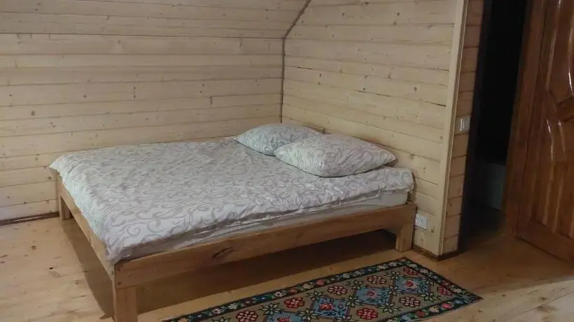 Standard Kolmen Hengen Huone, крайня хата