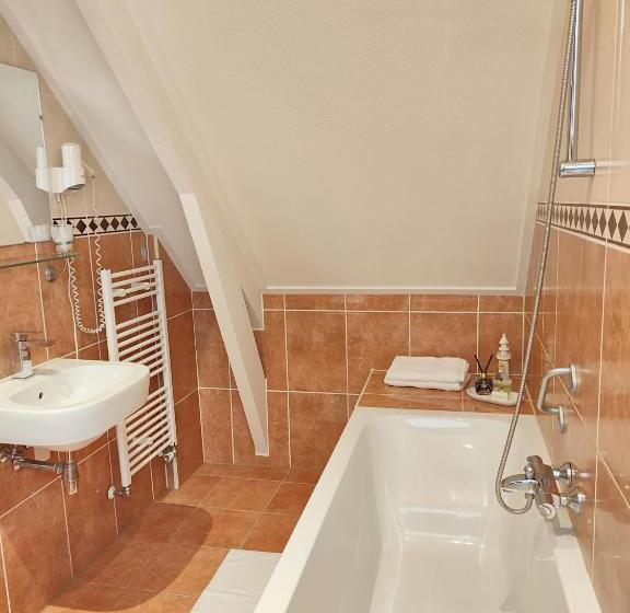 Номер Стандарт Трехместный, Cn