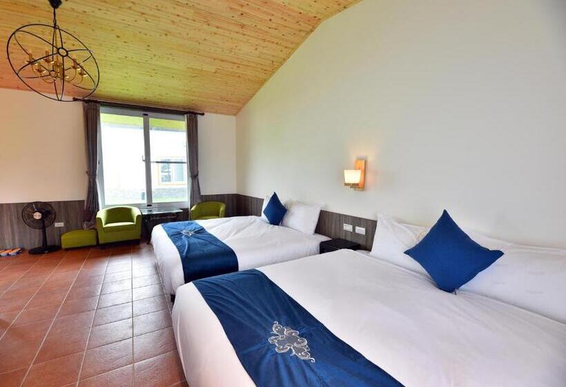 اتاق سوپریور چهار تخته, Leju Diary B&b