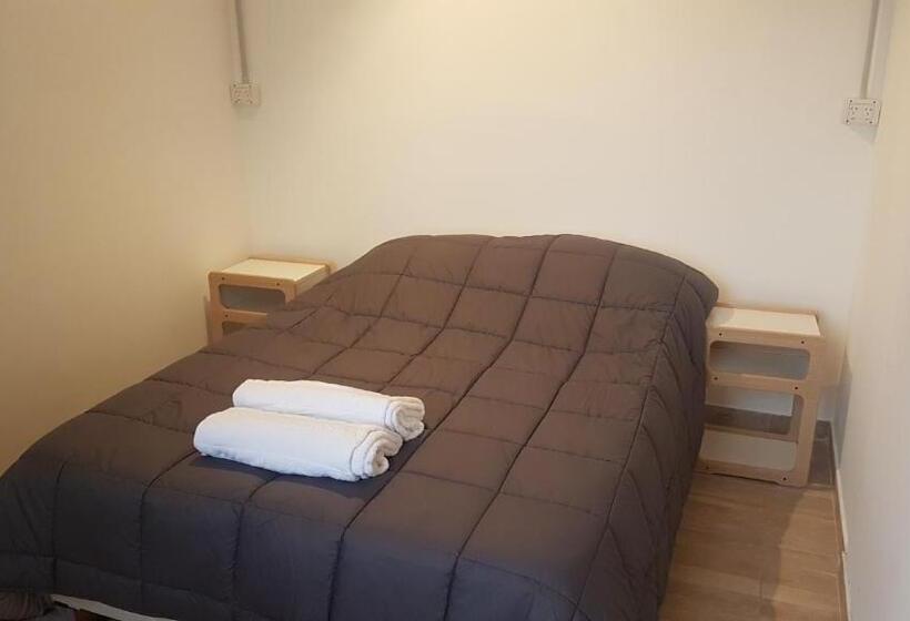 디럭스 룸 호수 전망, Nina Hostel