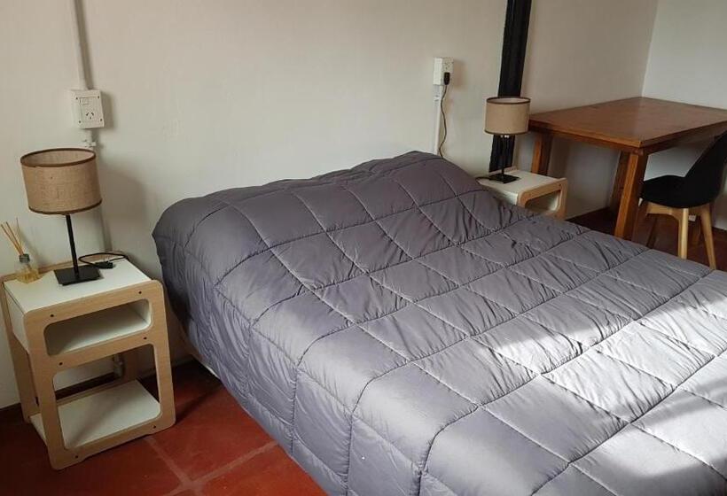 Pokój Deluxe z Balkonem, Nina Hostel