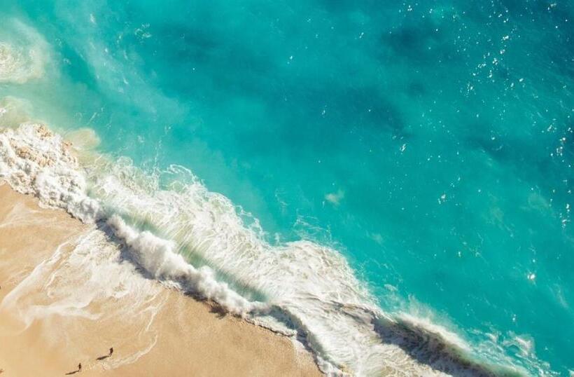 דירת חדר נוף לים, Thee Ibiza Suites   Ushuaia Beach