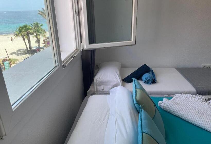 דירת חדר נוף לים, Thee Ibiza Suites   Ushuaia Beach