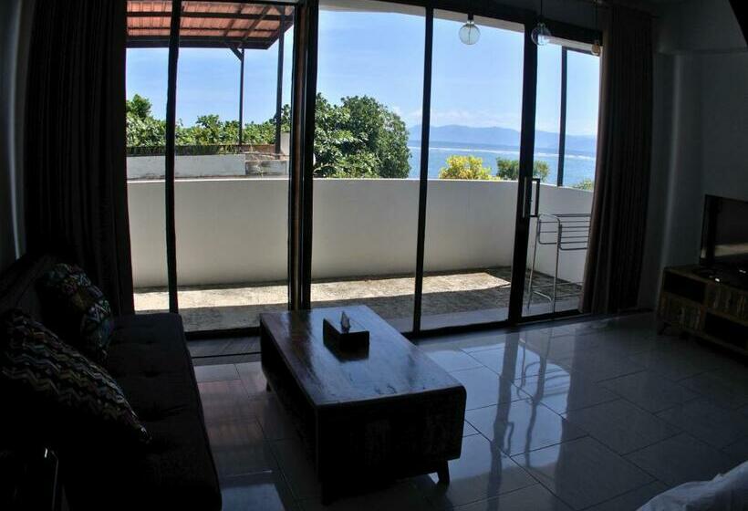 غرفة ديلوكس, 3 Waves