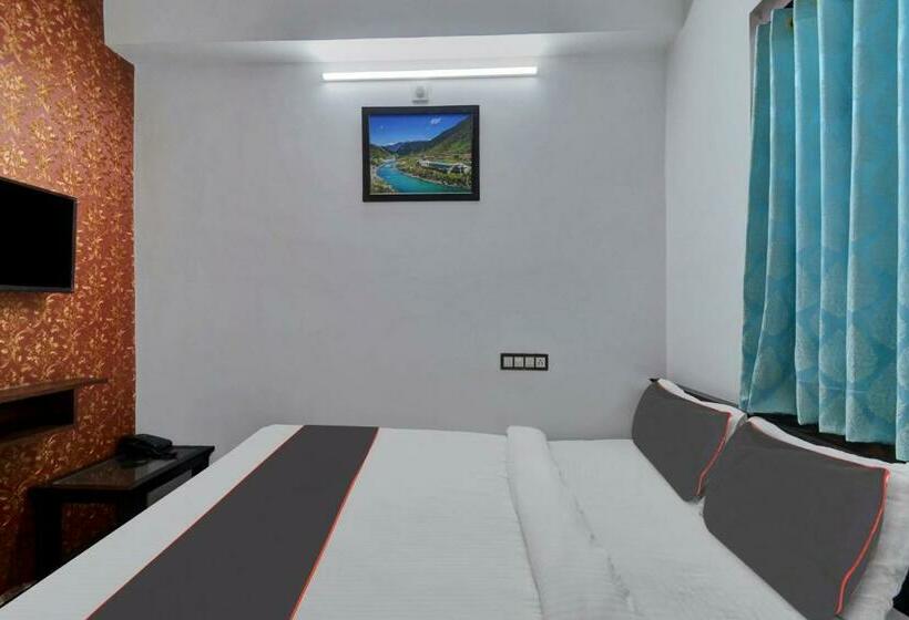 トリプルクラシックルーム, Super Collection O Hotel Shree Ji Palace