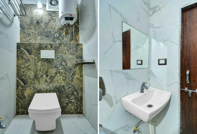 トリプルクラシックルーム, Super Collection O Hotel Shree Ji Palace